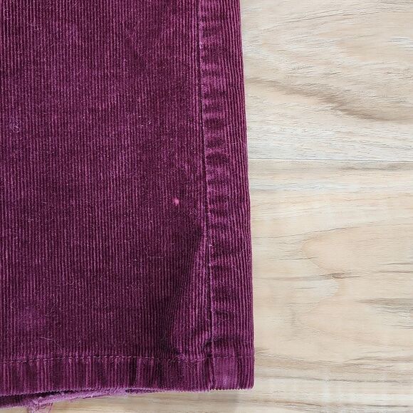 ☔️🐞Loft Burgundy Corduroy Modern Bootcut Jeans Size 6 - Picture 10 of 12